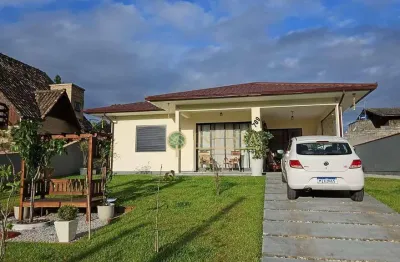Casa com 3 quartos à venda na Estrada Geral Da Varginha, 789, Centro, Santo Amaro da Imperatriz