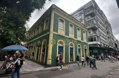Loja comercial com 180m² - locação no centro de florianópolis.
