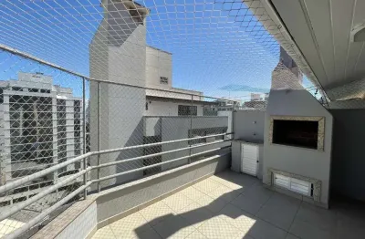 Cobertura duplex, 160m², terraço privativo, churrasqueira e 1 vaga de garagem - à venda no centro de florianópolis.