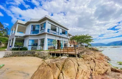 À venda | frente mar, 5 quartos, pé na areia, 450m² e 2 vagas de garagem - guaporanga, biguaçu.