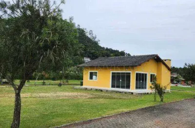 À venda | terreno com 400m² no condomínio fechado vilaporé - canasvieiras, florianópolis.