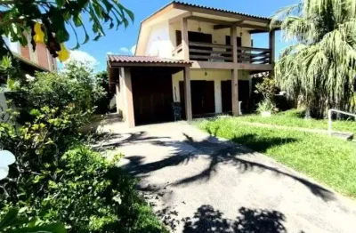 À venda | condomínio fechado, 229 m², churrasqueira, 3 quartos e 3 vagas de garagem - praia dos ingleses, em florianópolis.