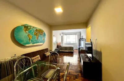 À venda | mobiliado, 42 m² e localização privilegiada - centro, em florianópolis.