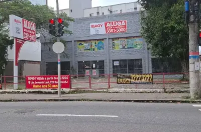 Loja para alugar em florianópolis, 677 m² e 11 vagas - bairro estreito, próximo à av. beira mar continental.