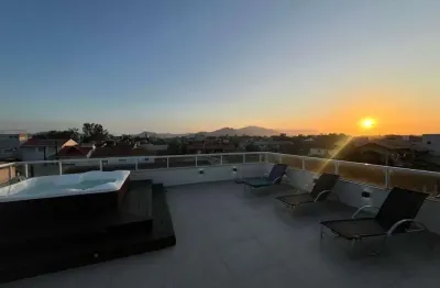 À venda | mobiliado, 275 m², terraço com vista mar, 2 quartos e 2 vagas de garagem - praia do campeche, em florianópolis.