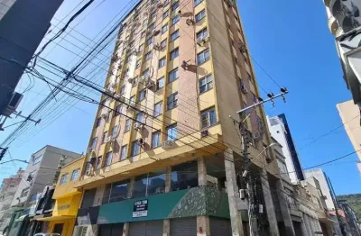 Locação | 65 m², 3 salas em conjuntos, 2 banheiros e 1 vaga - centro, em florianópolis.