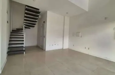 À venda | loja de 54 m² com 1 vaga de garagem - pantanal, em florianópolis.