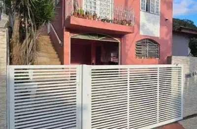 À venda | 116 m², 3 quartos e 2 vagas de garagem - centro, em florianópolis.