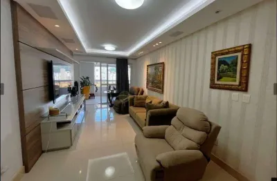 À venda | alto padrão, 134 m², 3 suítes, sacada com churrasqueira e 3 vagas de garagem - centro, em florianópolis.