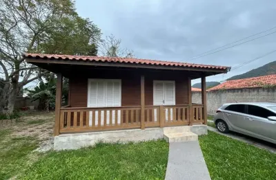 À venda | casa com 60 m² em terreno de 400 m² - rio vermelho, florianópolis.