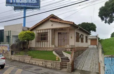 À venda | 180 m², 3 quartos e 4 vagas - capoeiras, florianópolis.