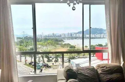 À venda | 125 m², Sacada com Vista Mar, 4 quartos e 2 vagas de garagem - Coqueiros, Florianópolis.