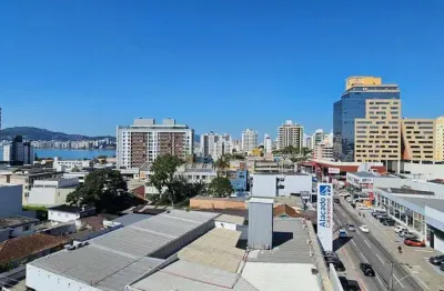 À venda | 132 m², 4 quartos, sacada com vista mar e 2 vagas - estreito, em florianópolis.