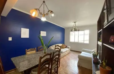 À venda | 85 m², 3 quartos, vista mar e 1 vaga de garagem – próximo à ponte hercílio luz, no centro.