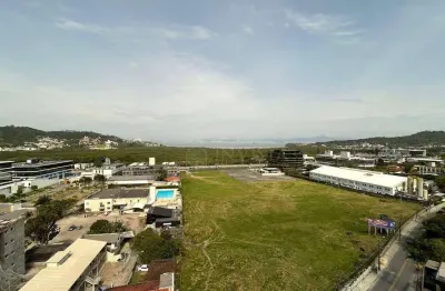 Locação | 179 m², Semi mobiliado, Terraço com churrasqueira, 3 quartos e 2 vagas de garagem - Saco Grande, em Florianópolis.