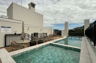 Locação | 179 m², semi mobiliado, terraço com churrasqueira, 3 quartos e 2 vagas de garagem - saco grande, em florianópolis.