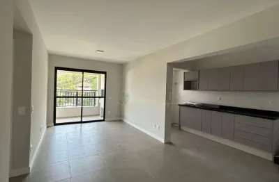 Locação | 74 m², semi mobiliado, sacada com churrasqueira, 2 quartos e 1 vaga de garagem - saco grande, em florianópolis.