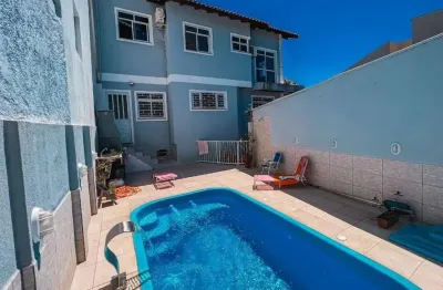 À venda | 120 m², piscina privativa, churrasqueira, 3 quartos e 2 vagas - jardim atlântico, em florianópolis.