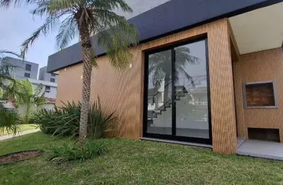 À venda | 123 m², condomínio fechado, 3 quartos e 2 vagas - praia do campeche, em florianópolis.