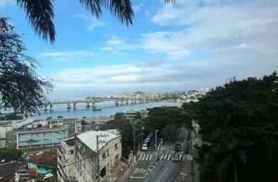 À venda | 160 m², Ao lado do Parque da Luz, 4 quartos, Vista Mar e 2 vagas - Centro de Florianópolis.