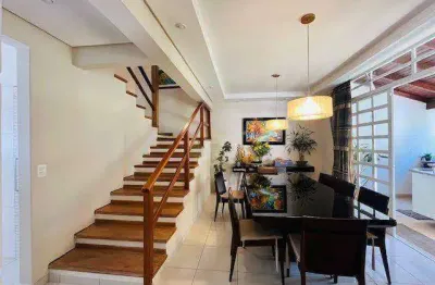 Casa com 4 quartos à venda em florianópolis, 211 m², semi mobiliado e 2 vagas - bairro agronômica.