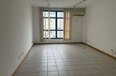 Sala comercial com 1 sala à venda na Rua Araújo Figueiredo, 119, Centro, Florianópolis