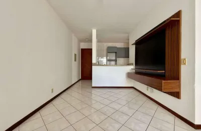 Apartamento com 2 quartos à venda em barreiros, semi mobiliado, sacada com churrasqueira e 1 vaga - próximo à faculdade estácio de sá, em são josé/sc!