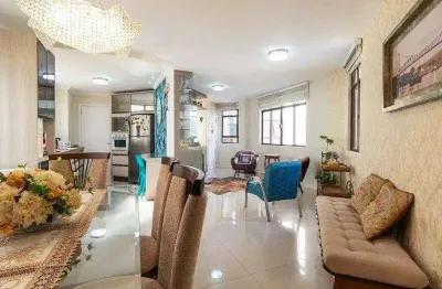 À venda | Apartamento de 3 quartos, Semi Mobiliado, Sacada e 2 vagas - Centro, próximo ao Colégio Catarinense, em Florianópolis.