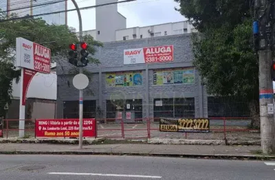 Galpão para alugar em florianópolis, 677 m² e 11 vagas - bairro estreito, próximo à av. beira mar continental.