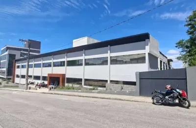 Prédio à venda na Rua Vidal Procópio Lohn, 331, Distrito Industrial, São José