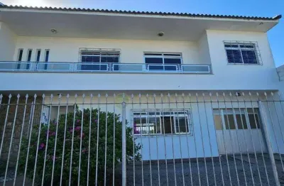 Casa com 3 quartos à venda em florianópolis, terraço, churrasqueira e 3 vagas - bairro jardim atlântico.