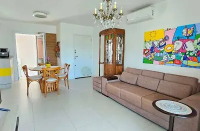 Cobertura com 2 quartos à venda na praia dos ingleses, terraço, semi mobiliado, churrasqueira e 1 vaga - florianópolis/sc.