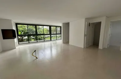 Casa com 3 quartos em florianópolis! churrasqueira e 2 vagas - bairro córrego grande.