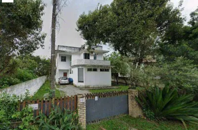 Casa com 2 quartos à venda em florianópolis! 120 m², 2 pavimentos e 5 vagas de garagem - praia do campeche.