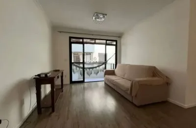 Apartamento com 3 quartos à venda em Florianópolis! Semi Mobiliado, Sacada e 1 vaga de garagem - Bairro Estreito.