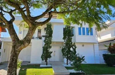 Casa com 5 quartos para alugar na Rua das Tainhas, 379, Jurerê Internacional, Florianópolis