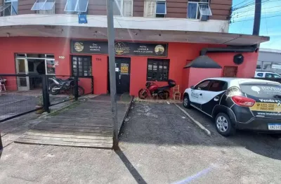 Loja comercial com 2 vagas para alugar em florianópolis/sc!