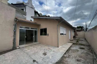 Casa com piscina privativa para alugar em florianópolis/sc!
