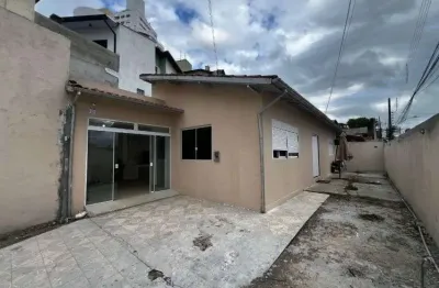 Casa com piscina privativa para alugar em florianópolis/sc!