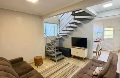 Casa com 2 quartos à venda em Florianópolis/SC - Bairro Cachoeira do Bom Jesus.