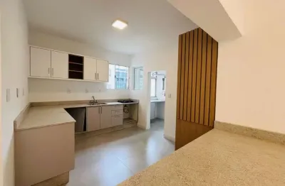 Apartamento com 2 quartos à venda no Centro de Florianópolis/SC.