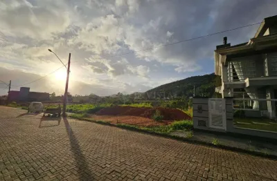 Terreno de 450 m² à venda em Condomínio Fechado  - Bairro Saco Grande, em Florianópolis/SC.