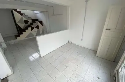 Apartamento de 1 quarto para Alugar em Florianópolis, bairro Estreito/SC.