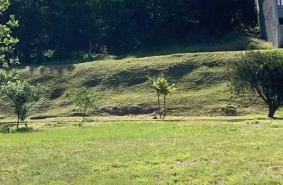 Terreno em condomínio fechado à venda em Florianópolis/SC.