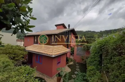 À venda | 170m², 4 quartos, vista para as montanhas, varanda e 3 vagas de garagem - lagoa da conceição, em florianópolis.