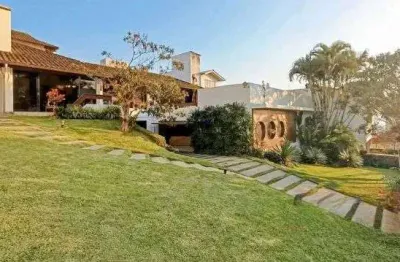 Casa com 3 quartos à venda no centro de florianópolis.