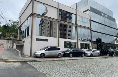 À venda | Prédio Comercial de 289 m² - Centro, em Florianópolis.
