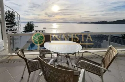 Casa de frente para o mar com 4 quartos no bairro joão paulo - florianópolis/sc