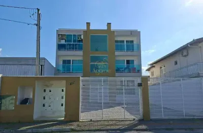 Apartamento 2 quartos na parte alta do cordeiros com excelente localização.