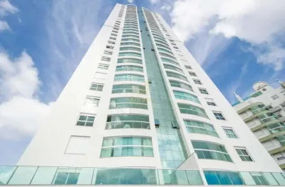 O topo de itajaí está à sua espera: 3 suites 100% mobiliado